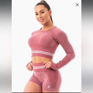 Ryderwear pink 4 piece workout set